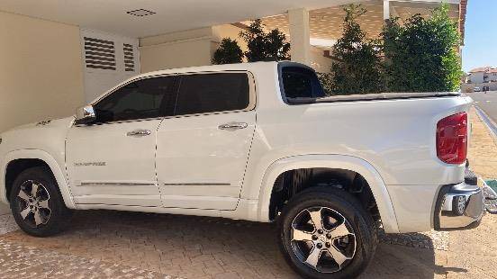 RAM RAMPAGE 2.0 TURBO DIESEL LARAMIE 4X4 AUTOMÁTICO